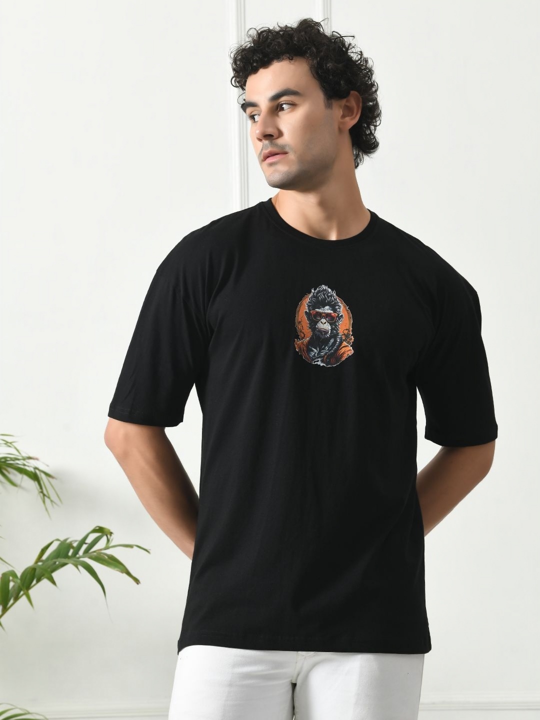 

FITINC Men's Loose Fit Black Oversized Gorilla Print T-Shirt