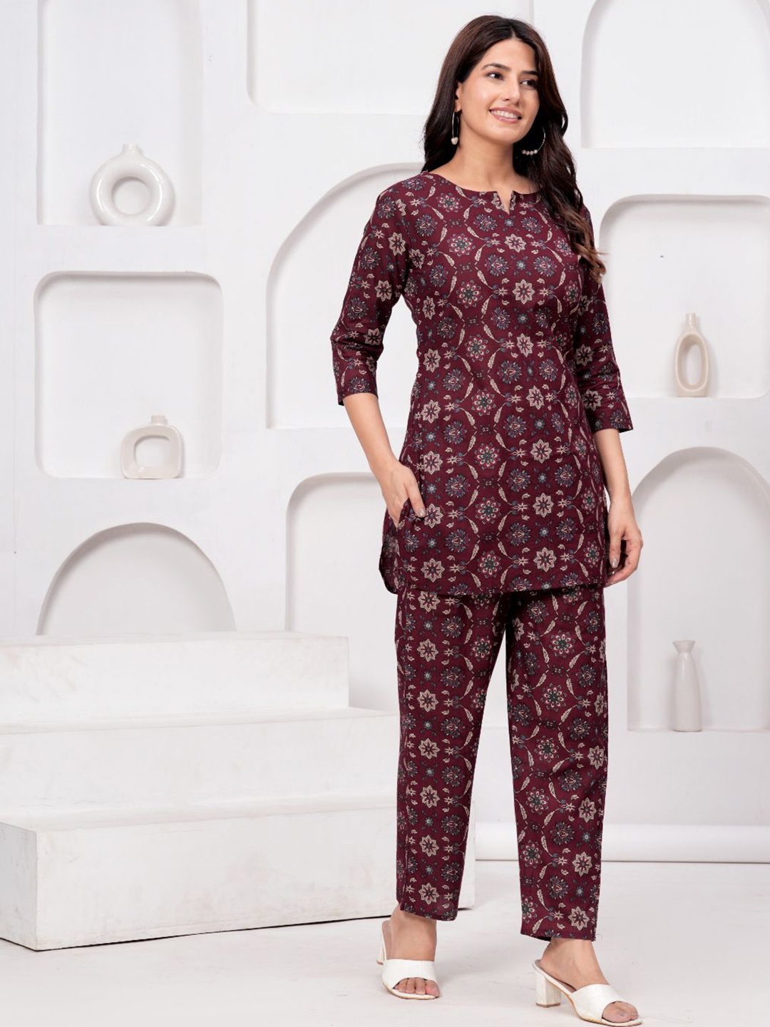 

FCV Ethnic Motifs Printed Co-ord Set, Maroon