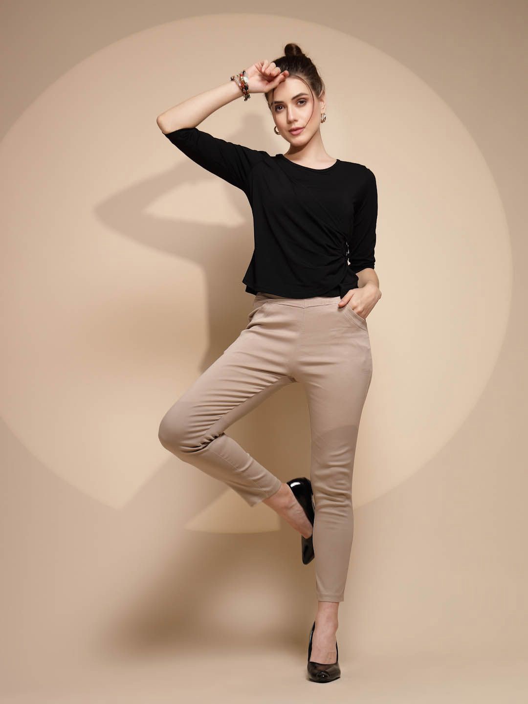 

Global Republic Women Ankle Length Super Stretchable Jeggings, Brown