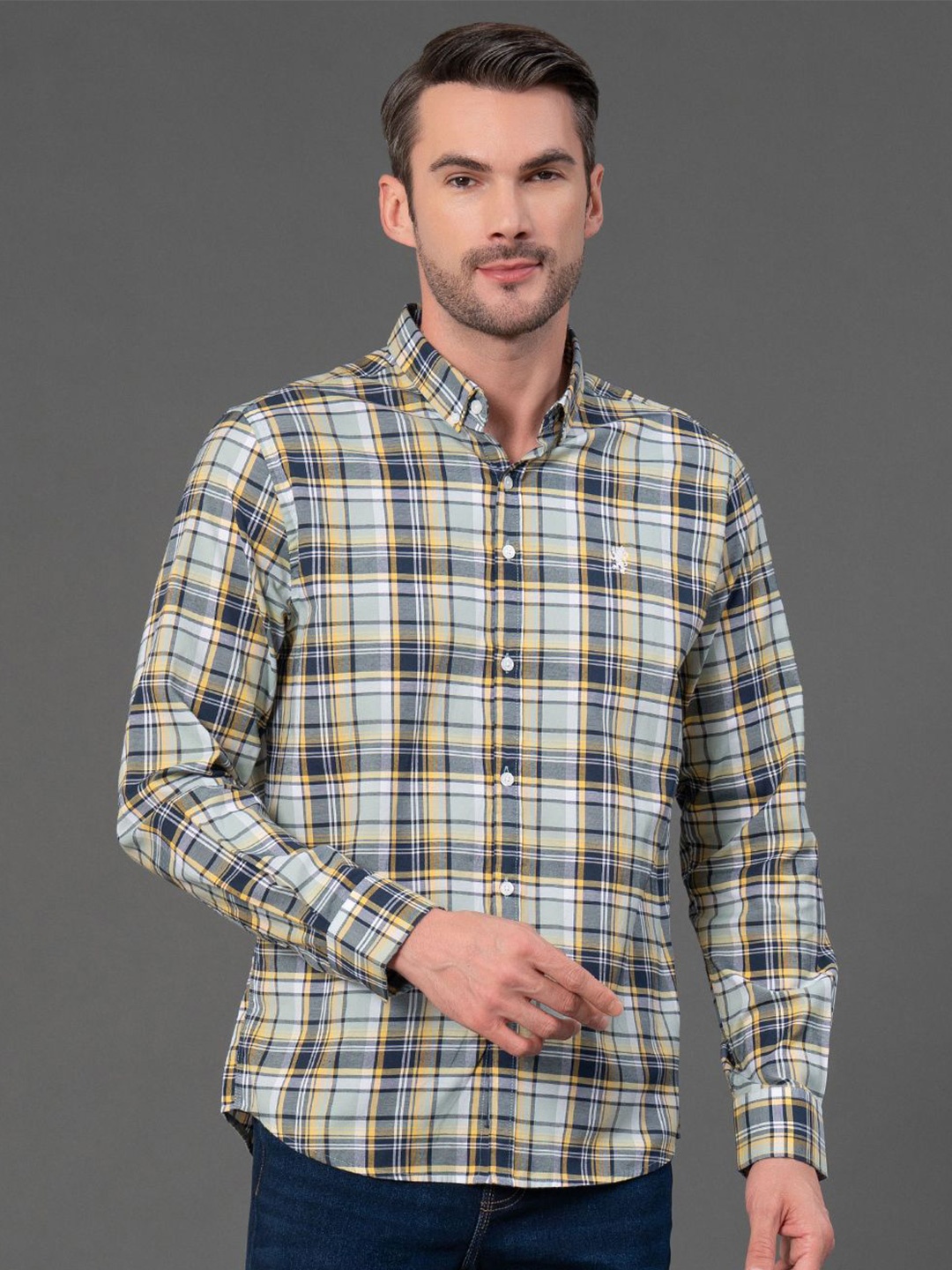 

Red Tape Men Tartan Checks Checked Casual Shirt, Green
