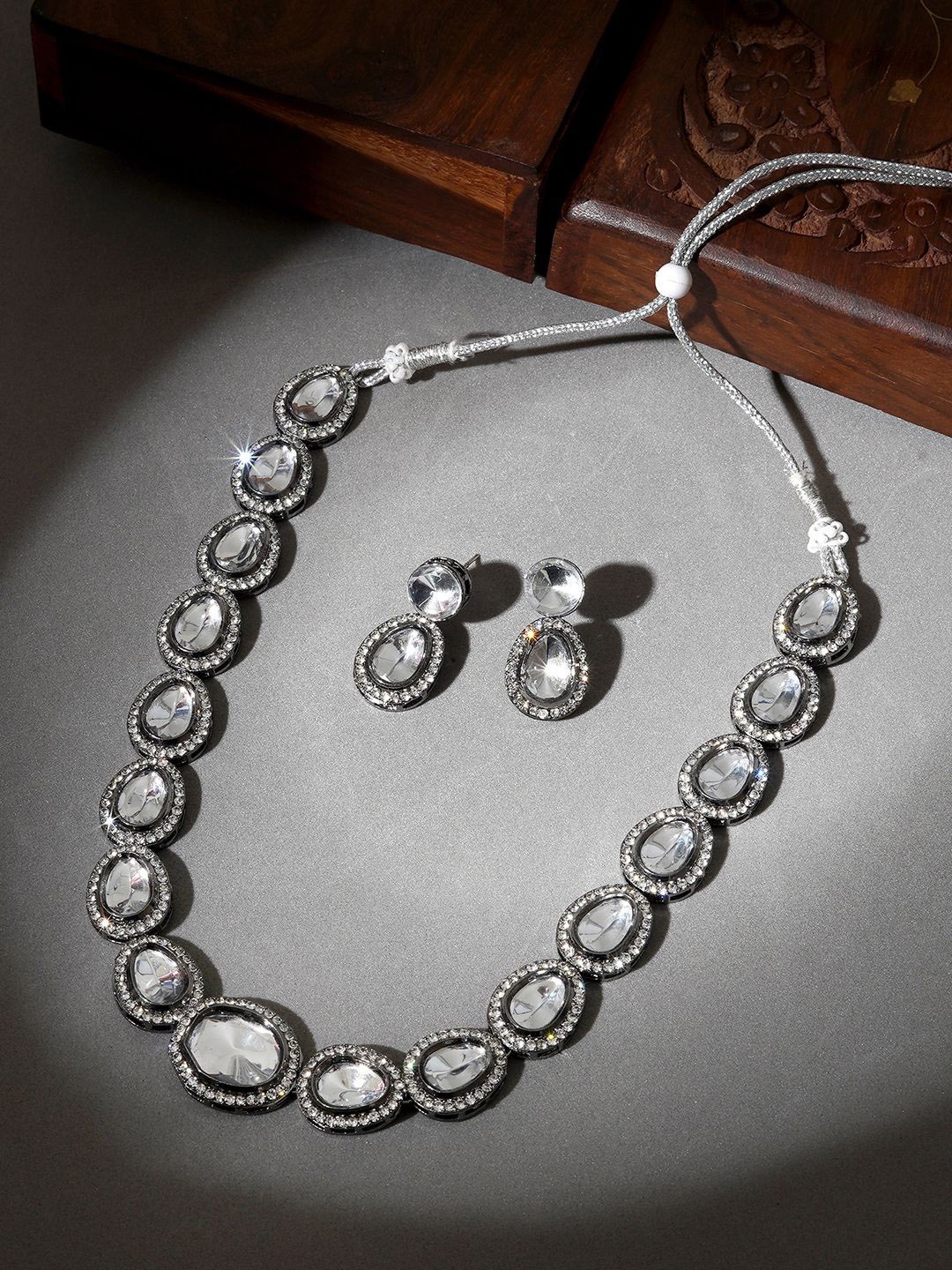 

TEEJH Kanak Silver Stone Studded Oxidised Jewellery Set