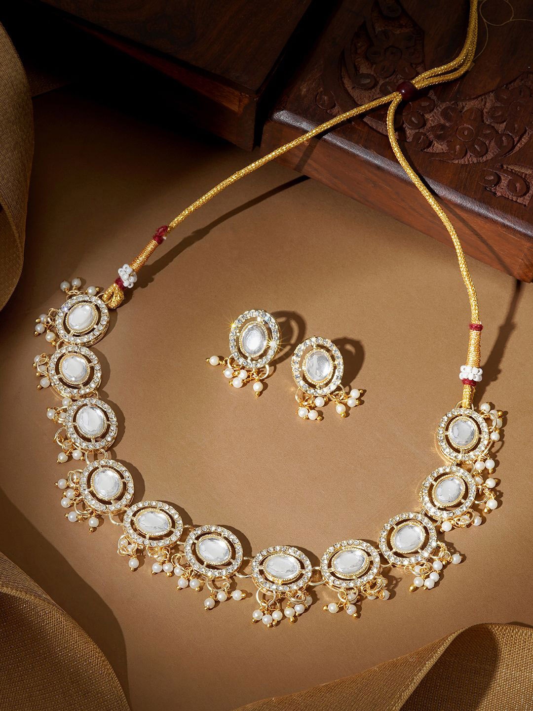 

TEEJH Jhilmil Stones Studded Jewellery Set, Gold