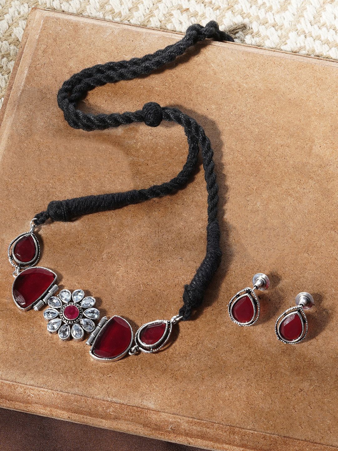

TEEJH Stone-Studded Jewellery Set, Silver