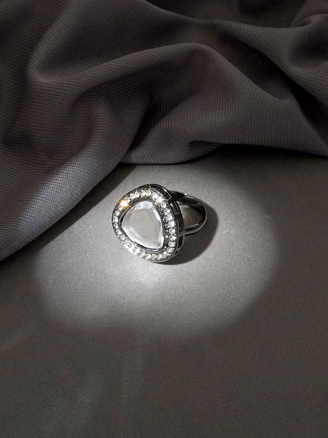 

TEEJH Polki Silver Stone-Studded Oxidised Finger Ring