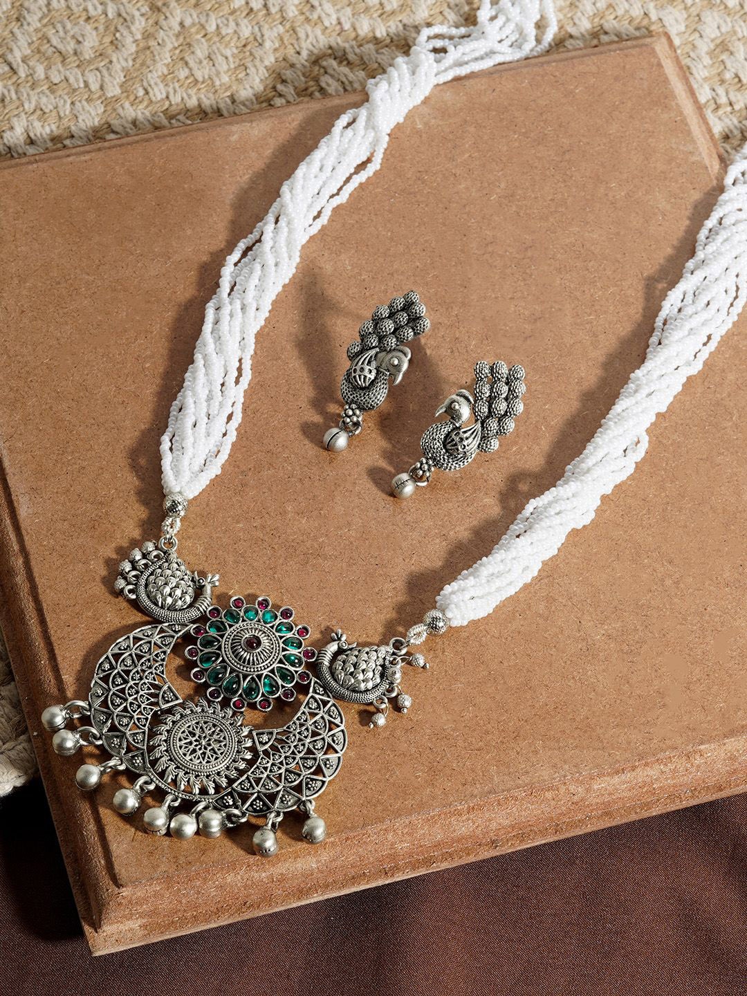 

TEEJH Maukhari Oxidised Stone-Studded & Beaded Jewellery Set, Silver