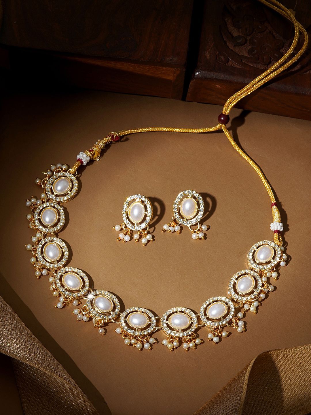 

TEEJH Bela Stone-Studded Jewellery Set, Gold