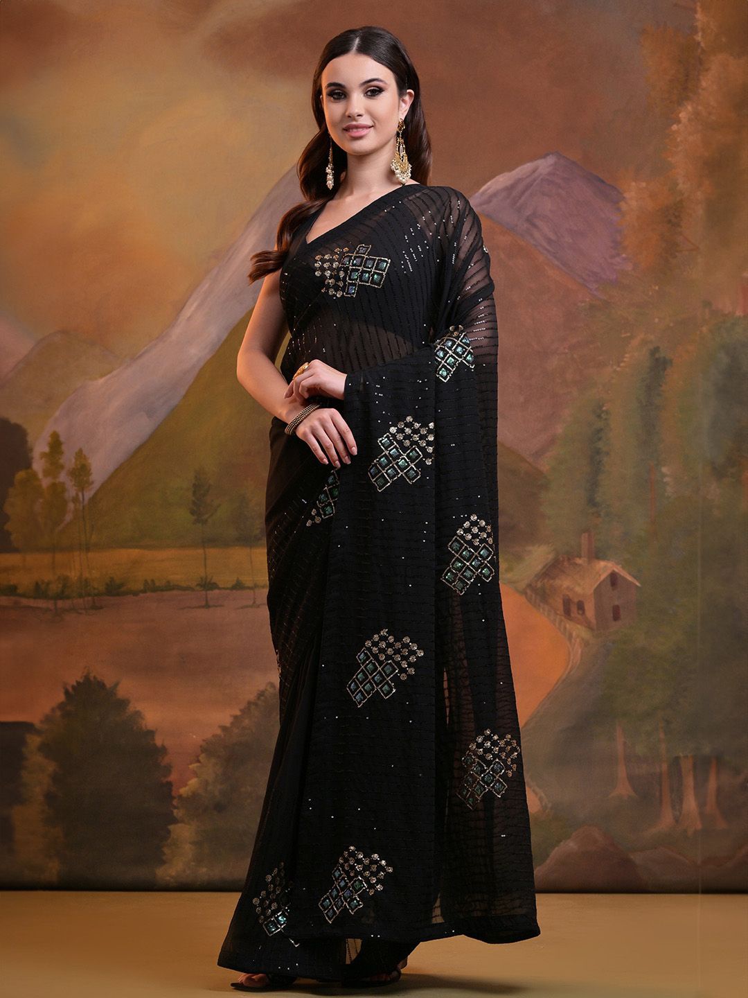 

Ishin Embellished Sequinned Pure Georgette Saree, Black