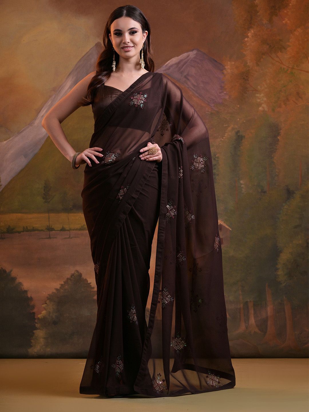 

Ishin Embellished Sequinned Pure Georgette Saree, Brown