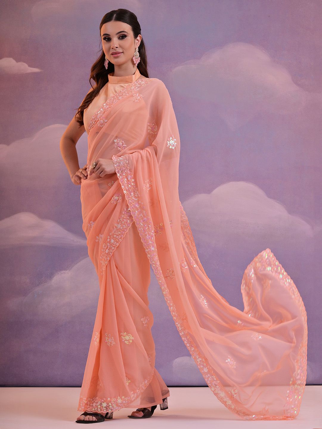 

Ishin Floral Embroidered Pure Georgette Saree, Peach