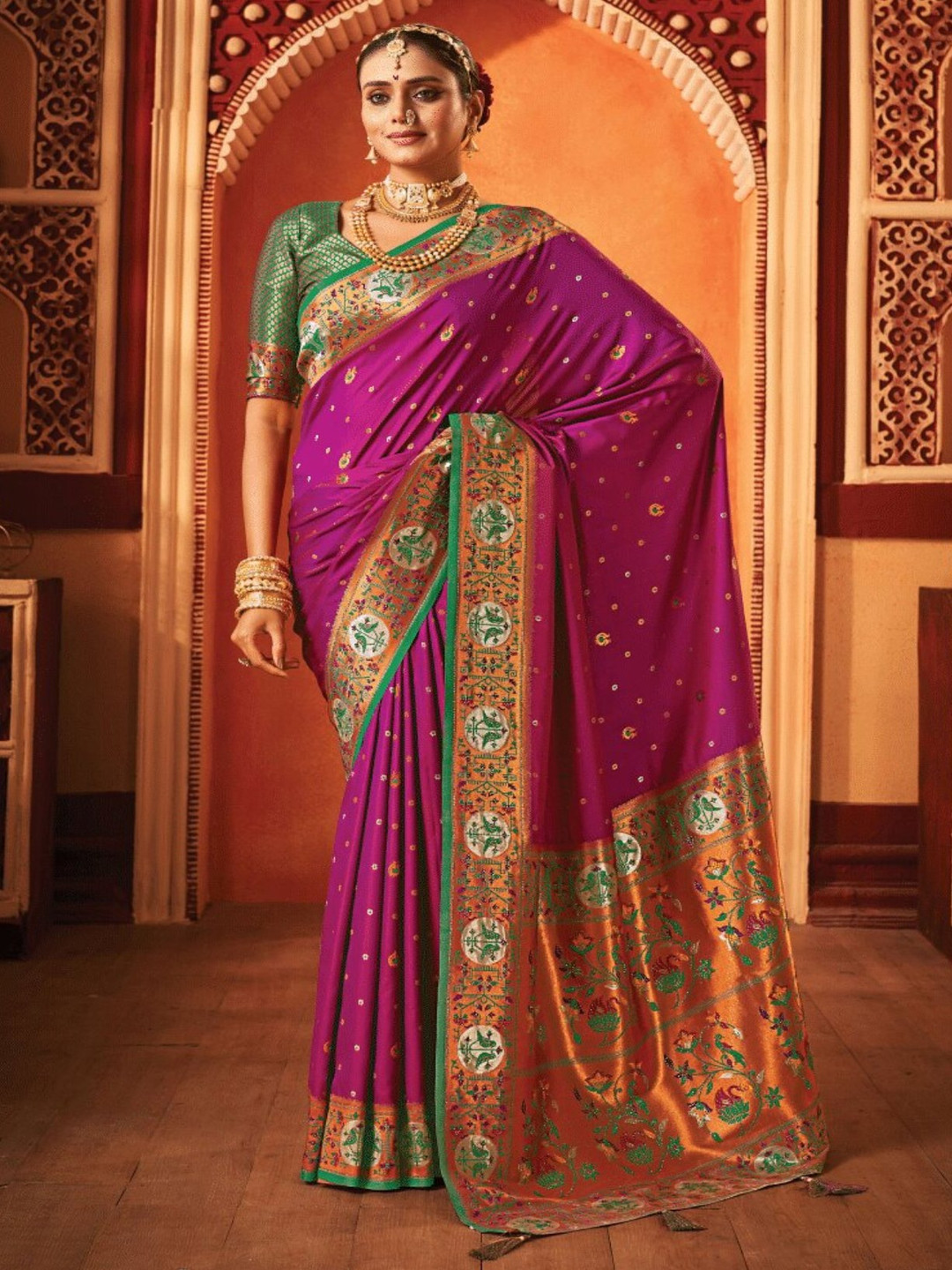 

MySilkLove Woven Design Zari Paithani Saree, Green
