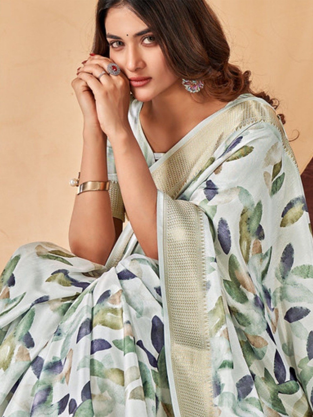 

MySilkLove Woven Design Zari Saree, White