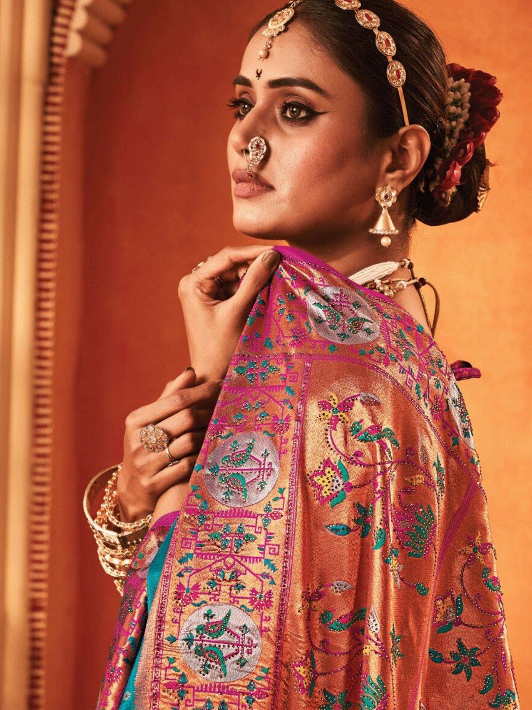 

MySilkLove Ethnic Motif Zari Woven Paithani Saree, Blue