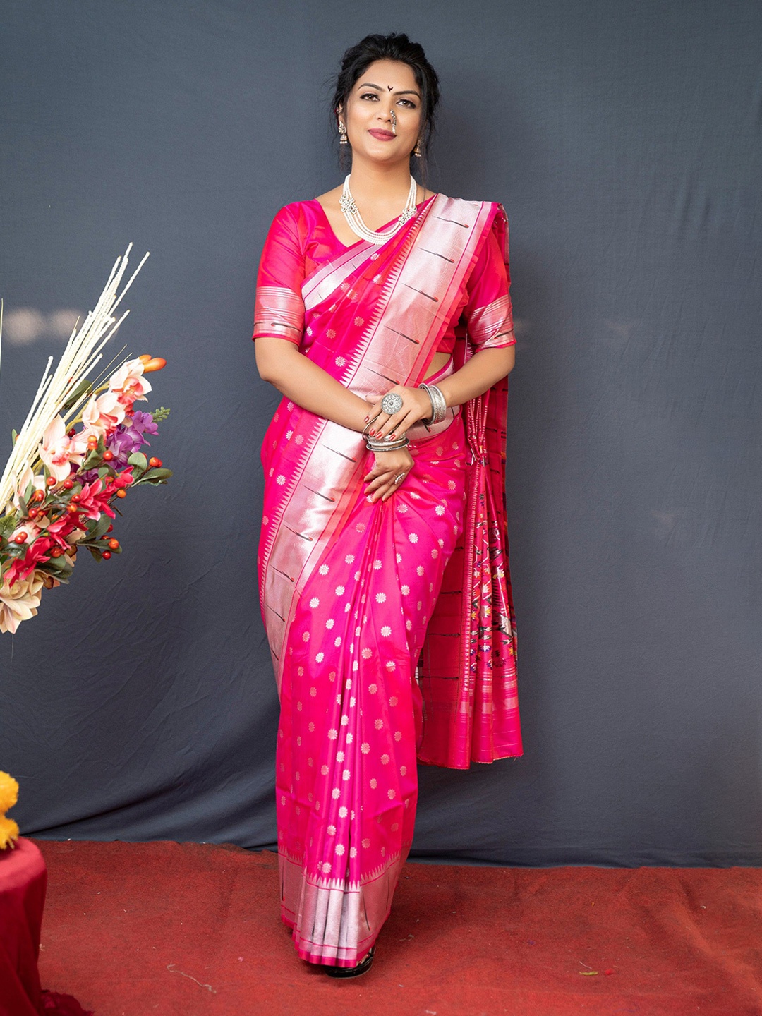 

KIMISHA Woven Design Zari Paithani Saree, Pink