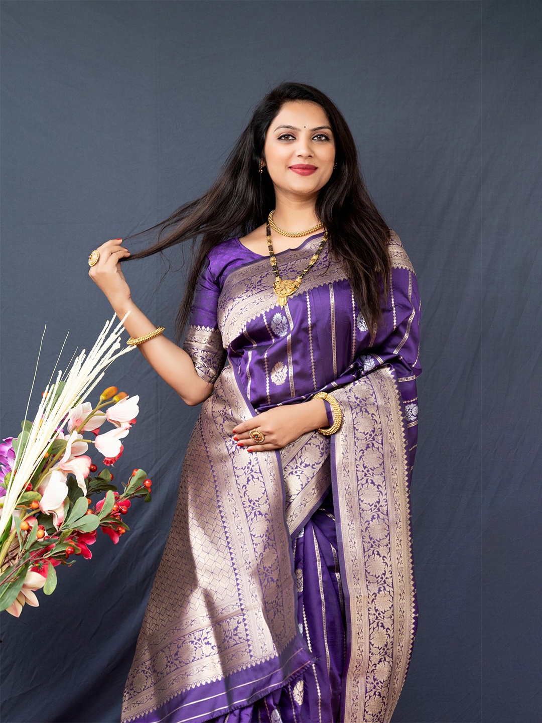 

KIMISHA Floral Zari Kanjeevaram Saree, Violet