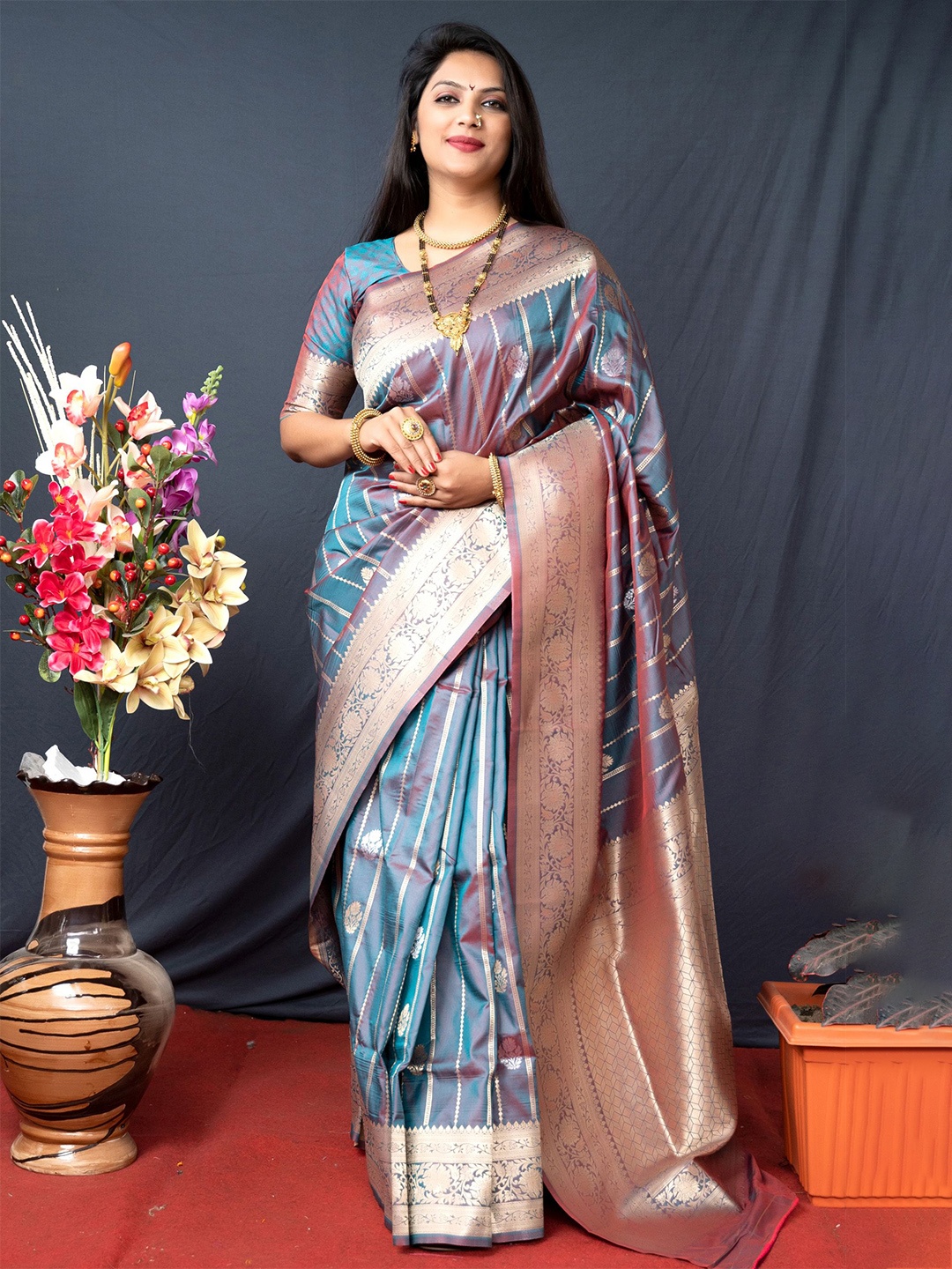 

KIMISHA Ethnic Motif Zari Woven Striped Kanjeevaram Saree, Teal
