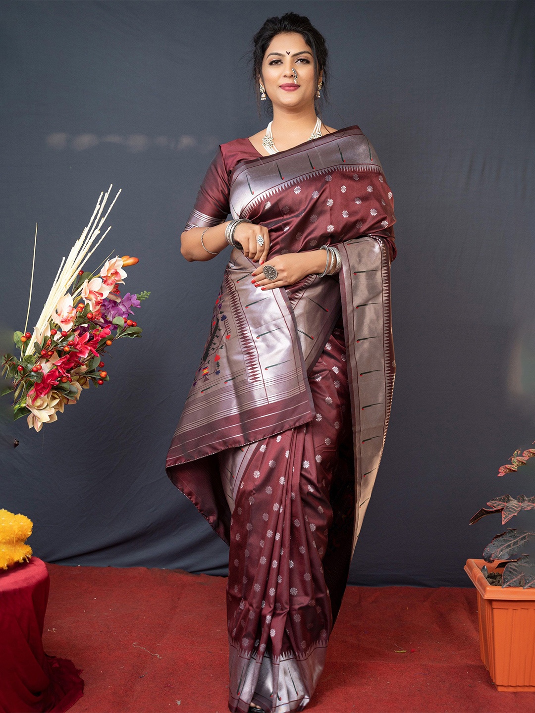 

KIMISHA Ethnic Motif Zari Woven Paithani Saree, Brown