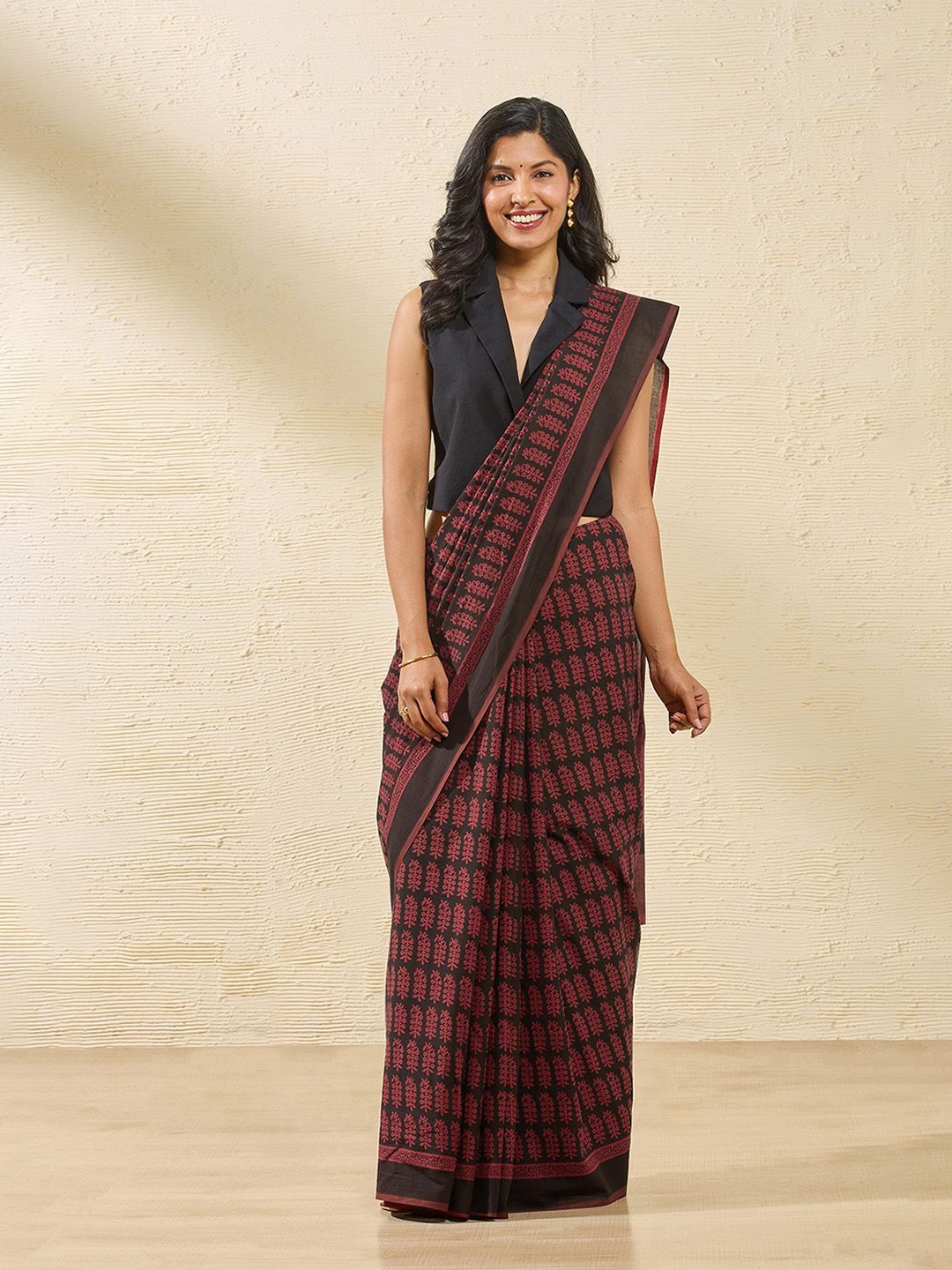 

Taneira Pure Cotton Bagh Saree, Maroon