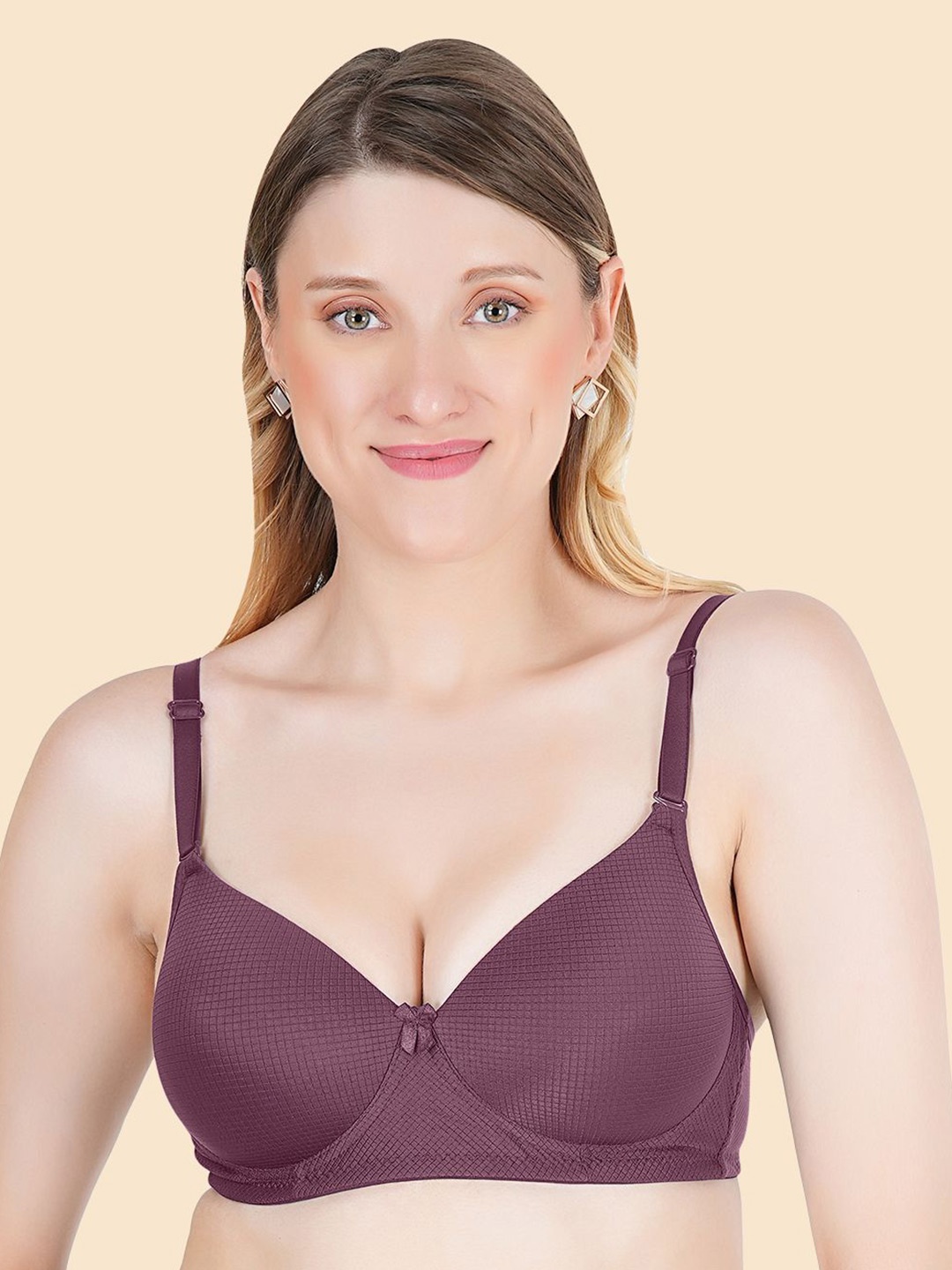 

Tweens Women Solid Full Coverage Lightly Padded Tshirt Bra, Burgundy