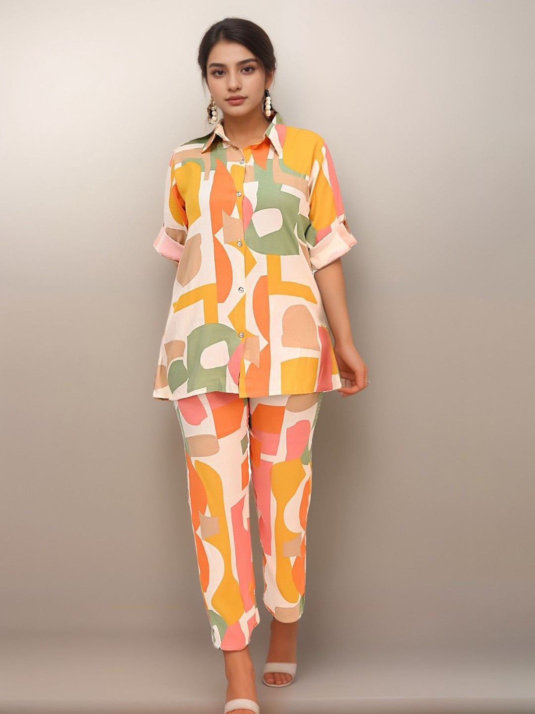 

BAESD Geometric Printed Shirt With Palazzos, Yellow
