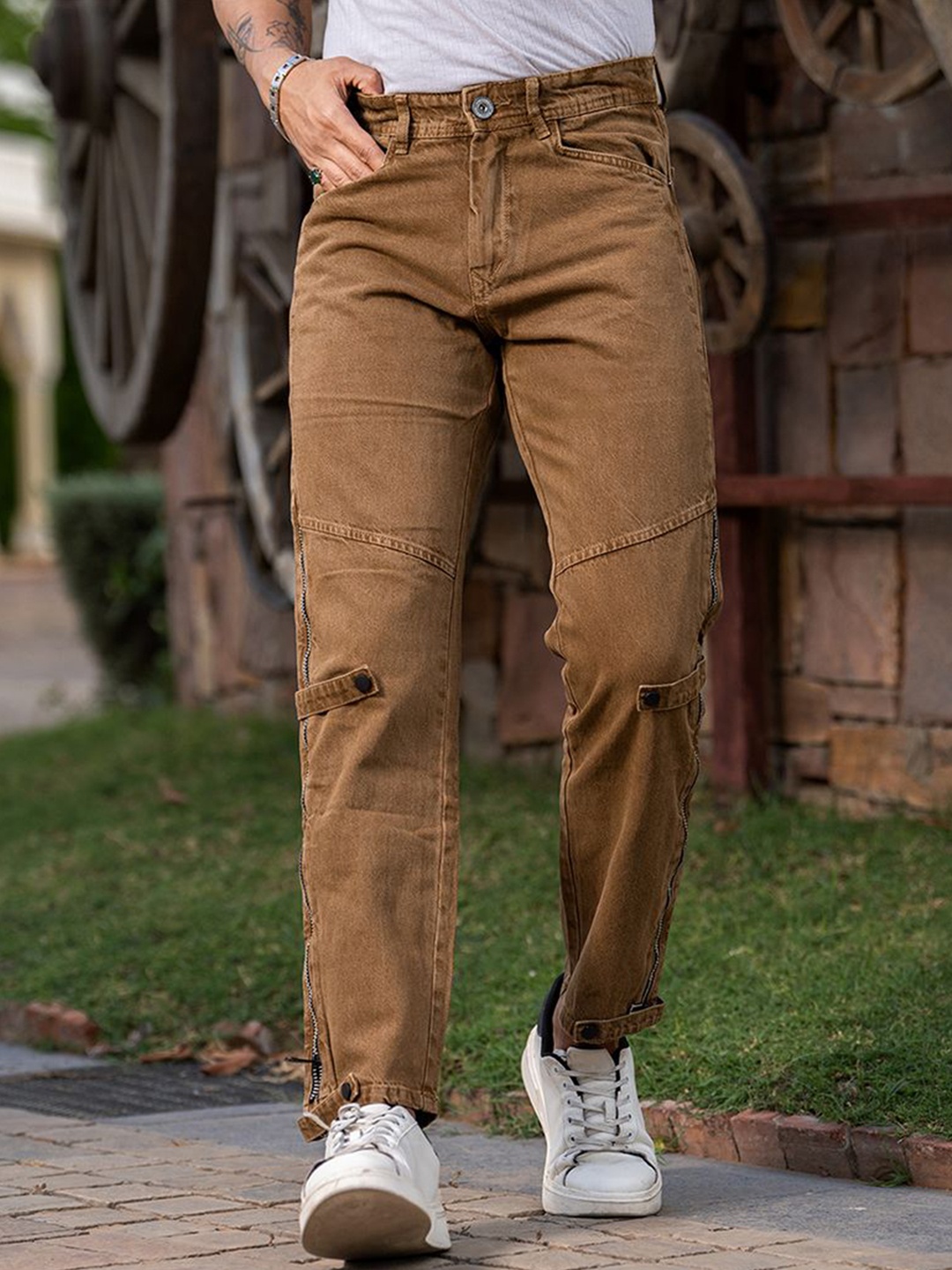 

Tistabene Men Straight Fit Mid-Rise Denim Cargo Jeans, Brown