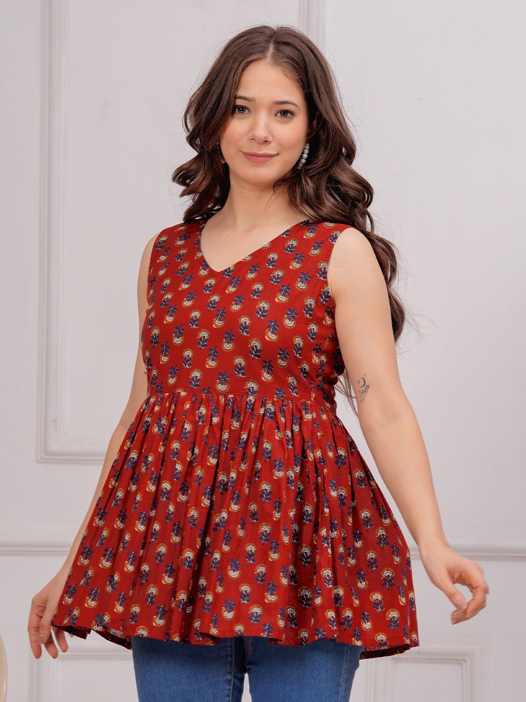 

INDIANIC Floral Printed V-Neck Pure Cotton Kurti, Maroon