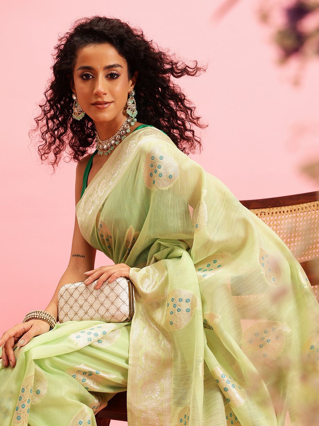 

Silk Land Ethnic Motif Zari Woven Bomkai silk Saree, Green