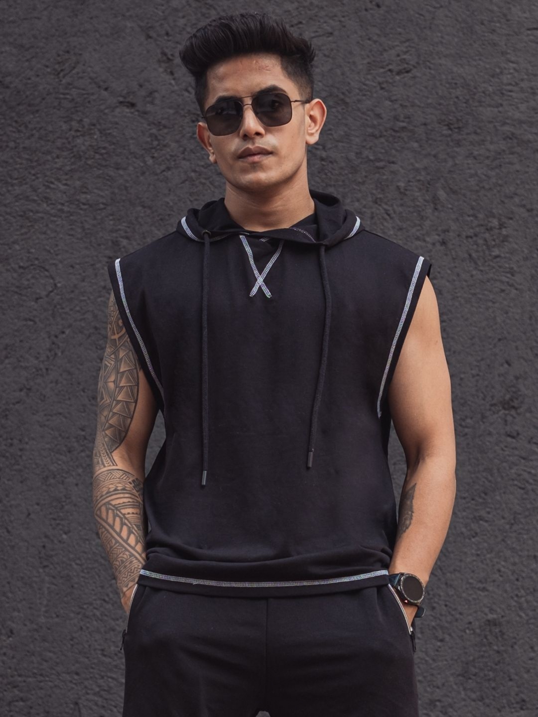

Powerlook Men Mandarin Collar Raw Edge T-shirt, Black