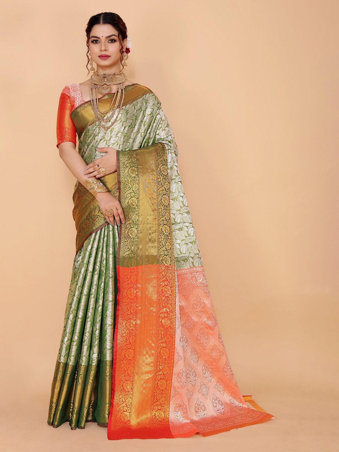 

JAY FASHION Woven Design Zari Kanjeevaram Saree, Green