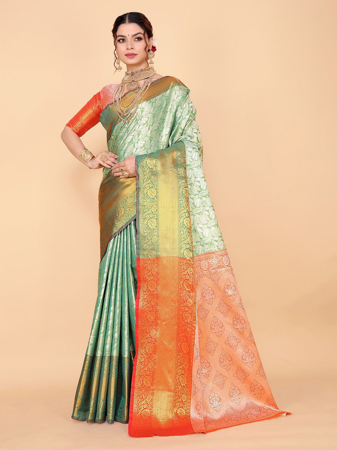 

JAY FASHION Woven Design Zari Kanjeevaram Saree, Green