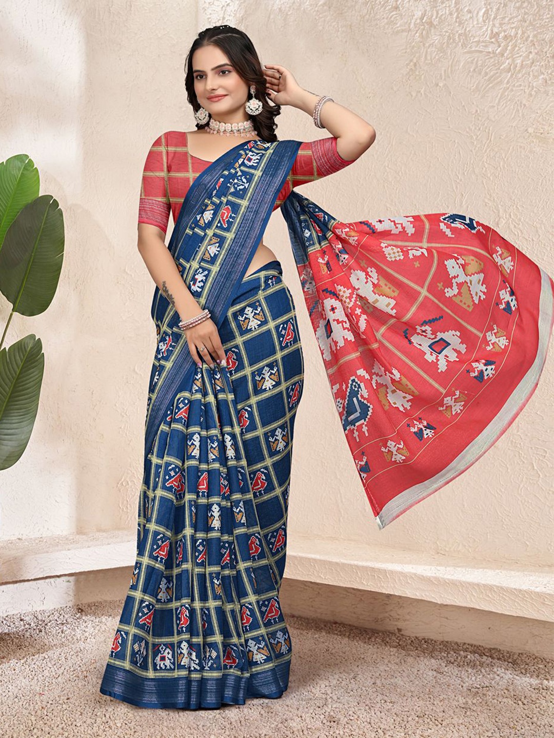 

Pionex Ethnic Motifs Zari Pure Linen Patola Saree, Navy blue