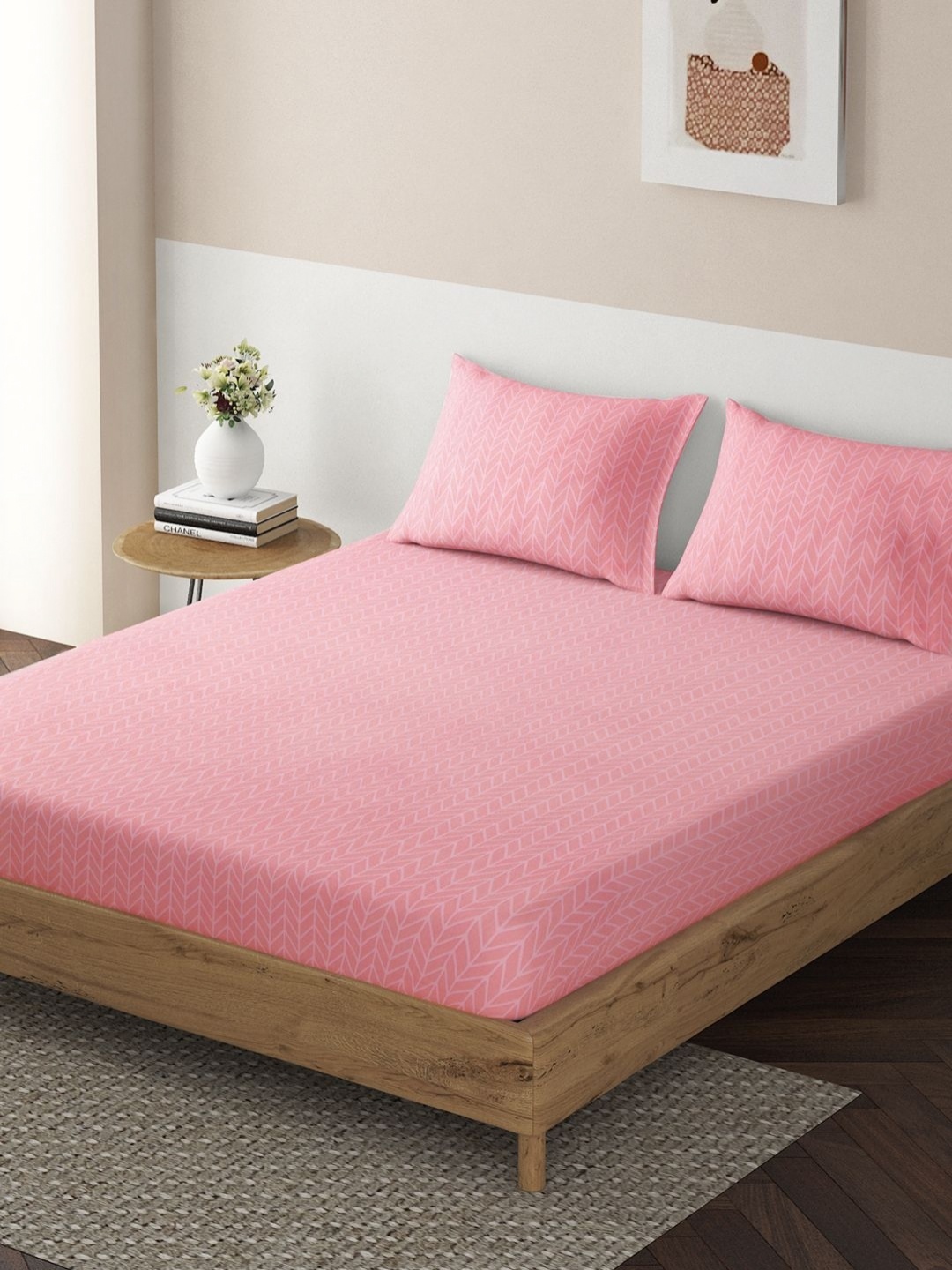 

HOKIPO Pink & White Chevron Print 130 TC Fitted Queen Bedsheet with 2 Pillow Covers