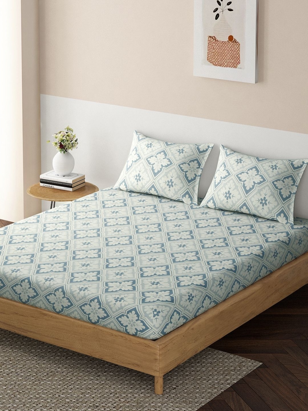 

HOKIPO Blue & Cream Ethnic Motifs 140 TC Microfiber Fitted Queen Bedsheet & 2 Pillow Cover
