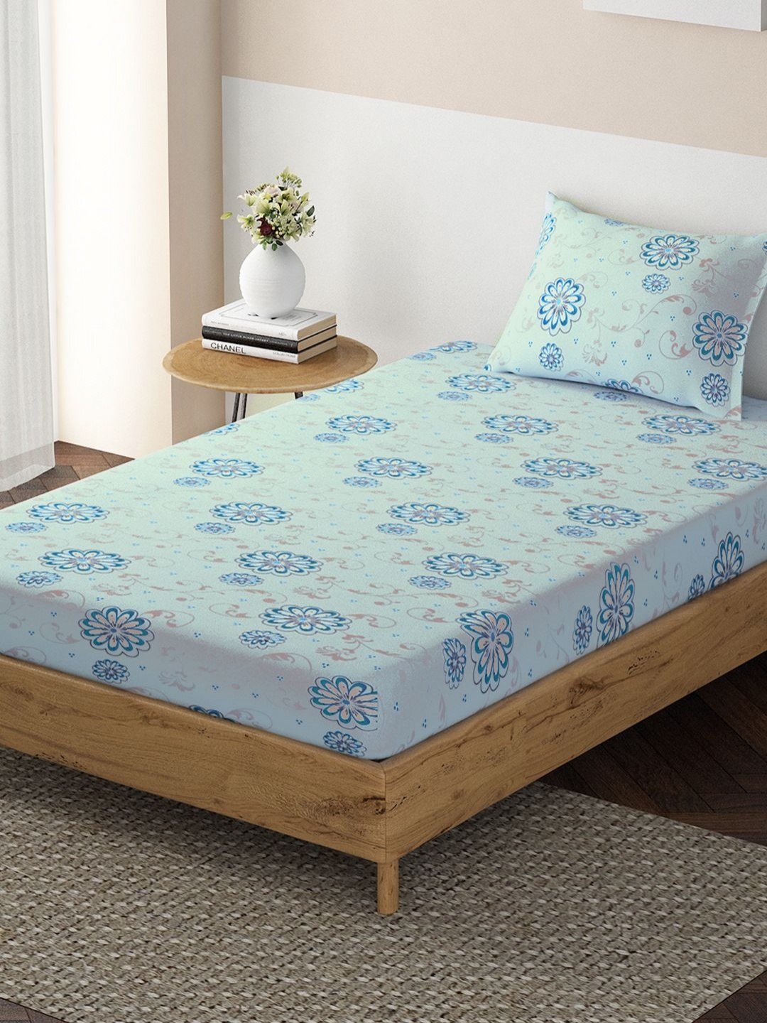 

HOKIPO Blue Ethnic Motifs Printed Fitted 140 TC Single Bedsheet With Pillow Covers