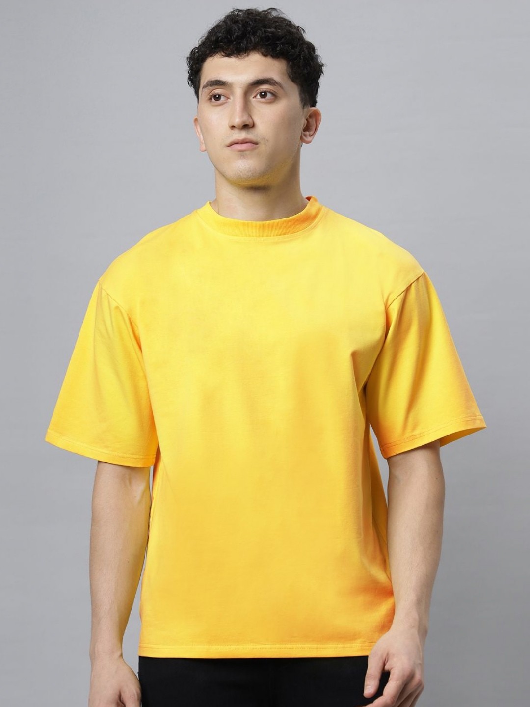 

N AND J Men Solid Oversized T-shirt, Yellow
