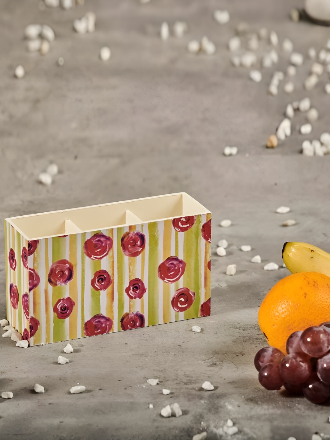 

A Tiny Mistake Red & Green Printed Wooden Cutlery Holder
