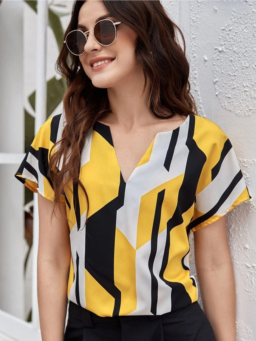 

BAESD Women Geometric Print Extended Cap Sleeves Top, Yellow