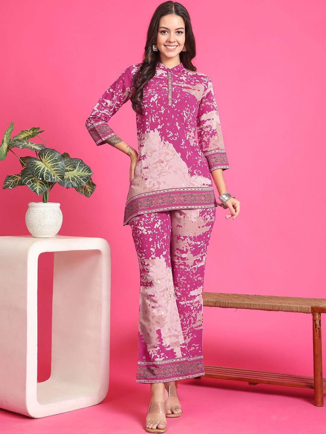 

Claura Printed Chanderi Silk Tunic & Palazzos Co-Ords, Pink