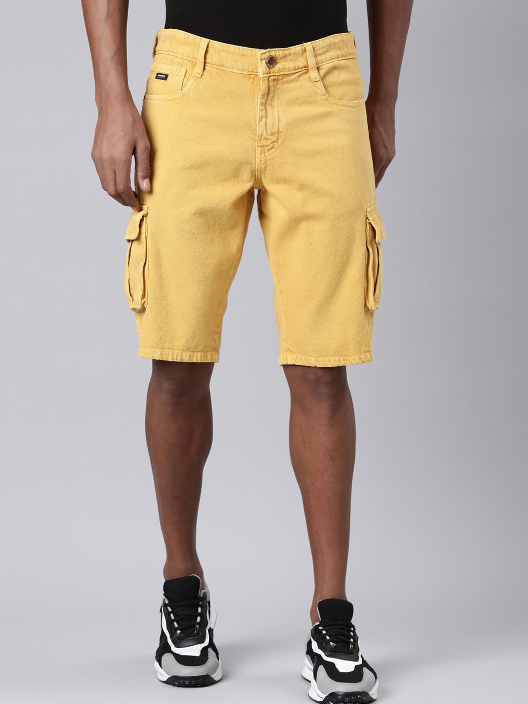 

CINOCCI Men Denim Regular Fit Shorts, Mustard