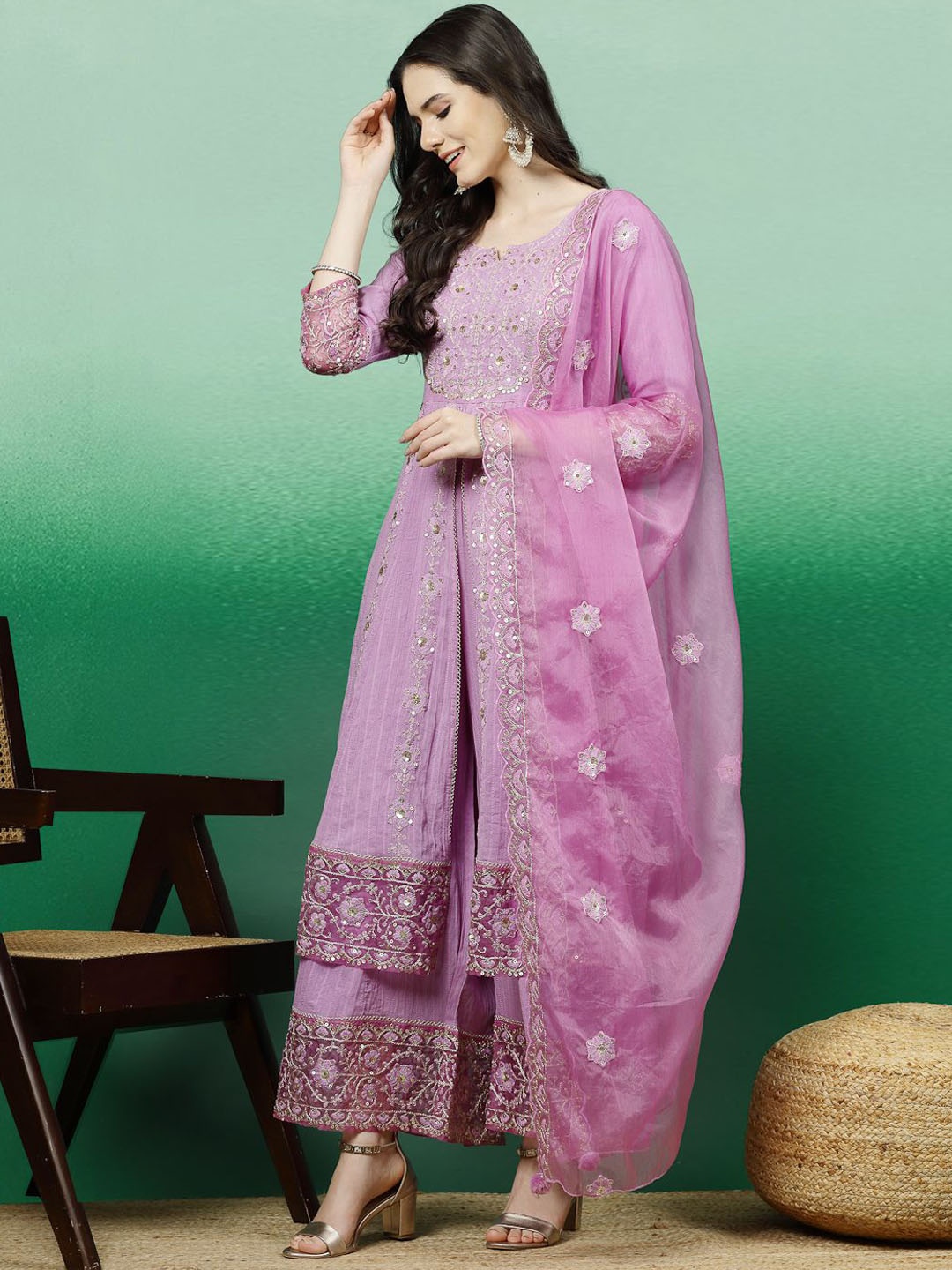 

Sangria Embroidered Pure Cotton Straight Kurta With Sharara & Dupatta, Lavender