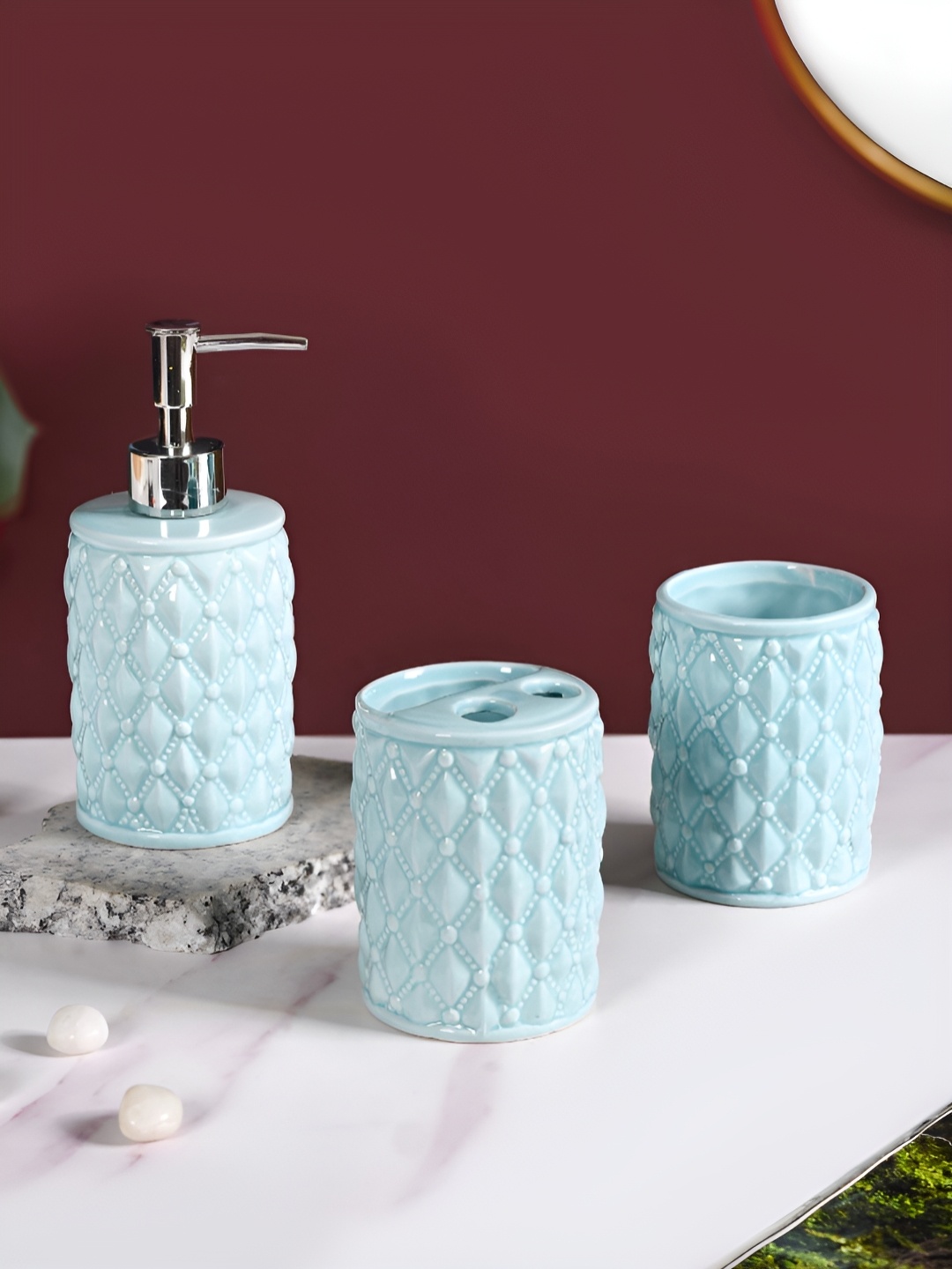 

Nestasia Blue & Silver Toned 3 Pieces Textured Ceramic Bath Accessories Set