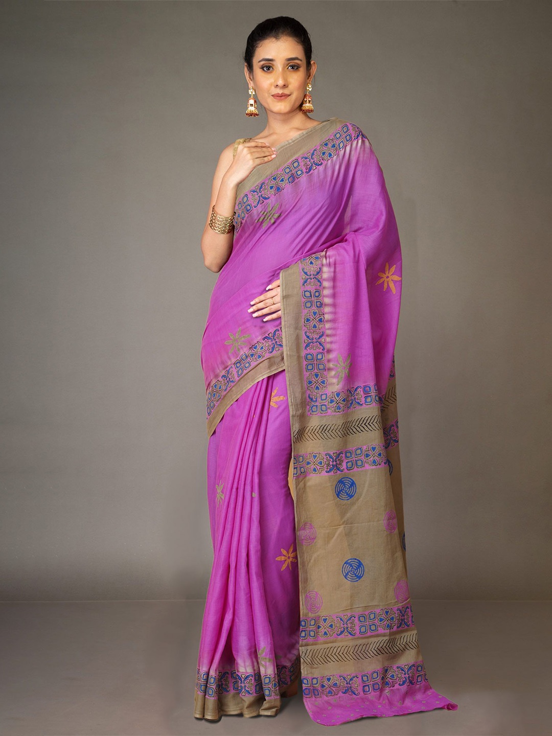 

Unnati Silks Ethnic Motifs Pure Cotton Handloom Block Print Saree, Purple