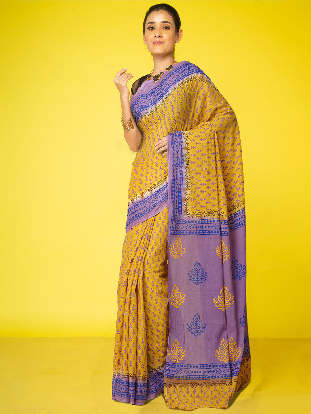 

Unnati Silks Block Printed Pure Cotton Handloom Saree, Yellow
