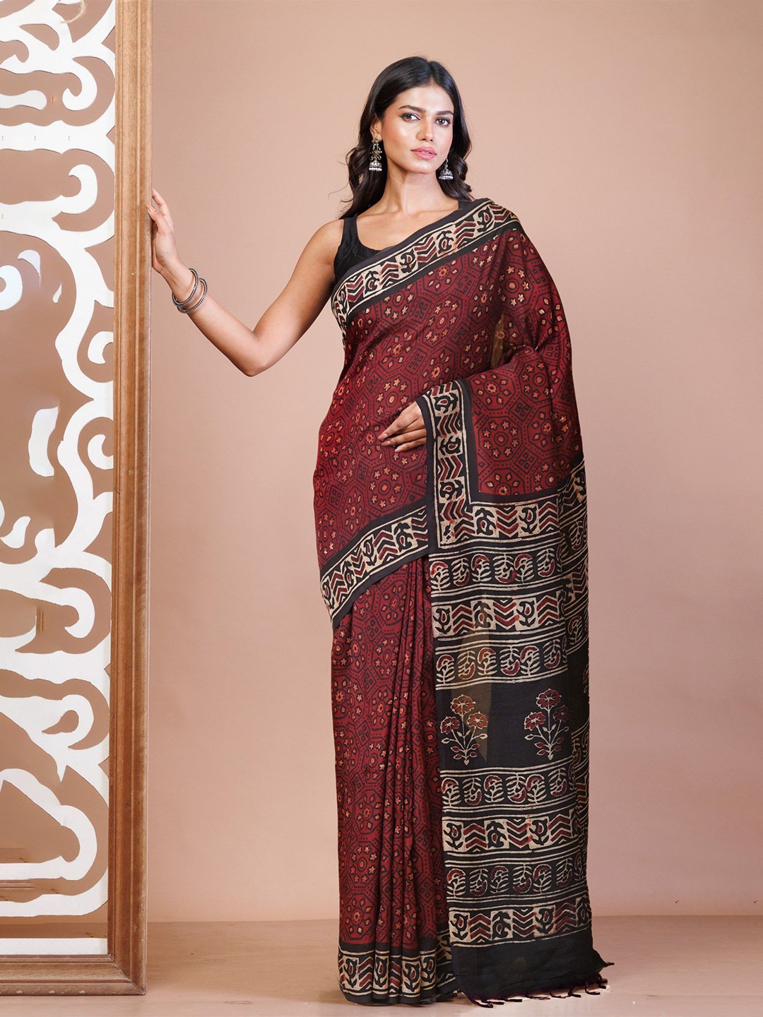 

Unnati Silks Ajrak Block Handloom Chanderi Saree, Red