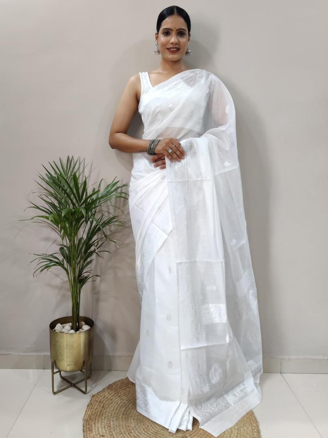 

Upalksh Zari Woven Banarasi Saree, White