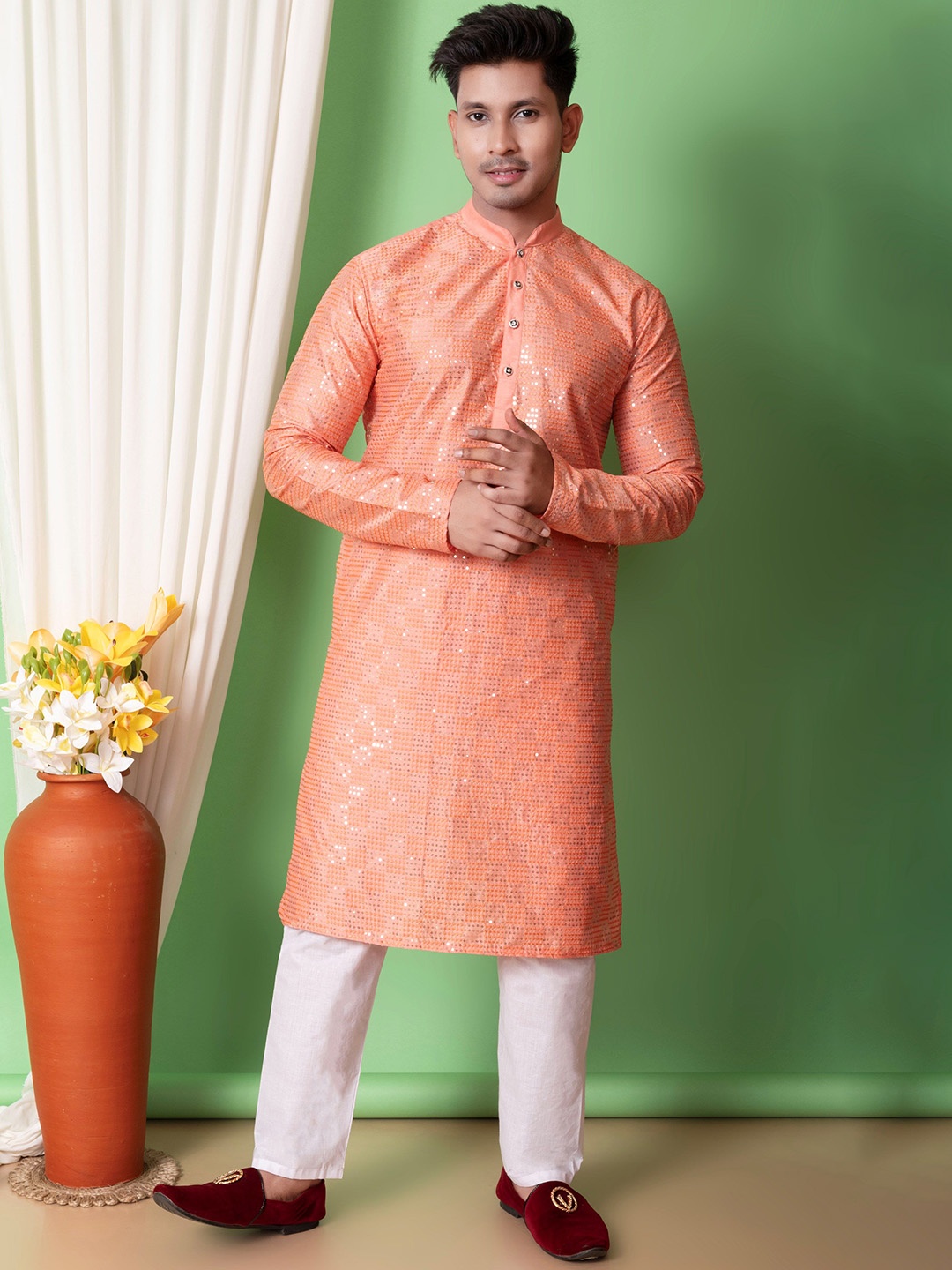 

BAESD Geometric Embroidered Mandarin Collar Sequinned Dupion Silk Kurta with Pyjamas, Peach