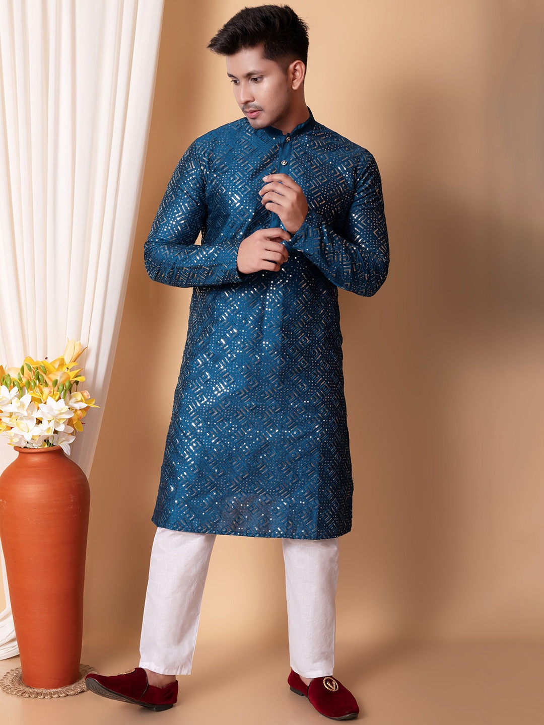 

BAESD Geometric Embroidered Mandarin Collar Sequinned Dupion Silk Kurta with Pyjamas, Blue