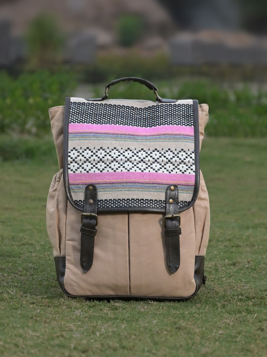 

BohoGirl Women Geometric Backpack, Brown