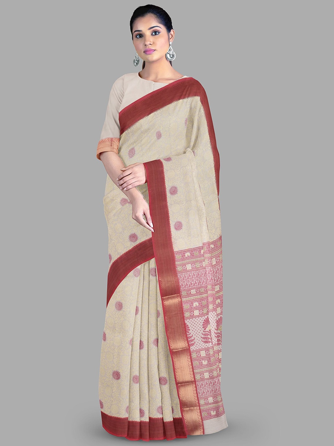 

The Chennai Silks Ethnic Motifs Woven Design Zari Gadwal Saree, Cream