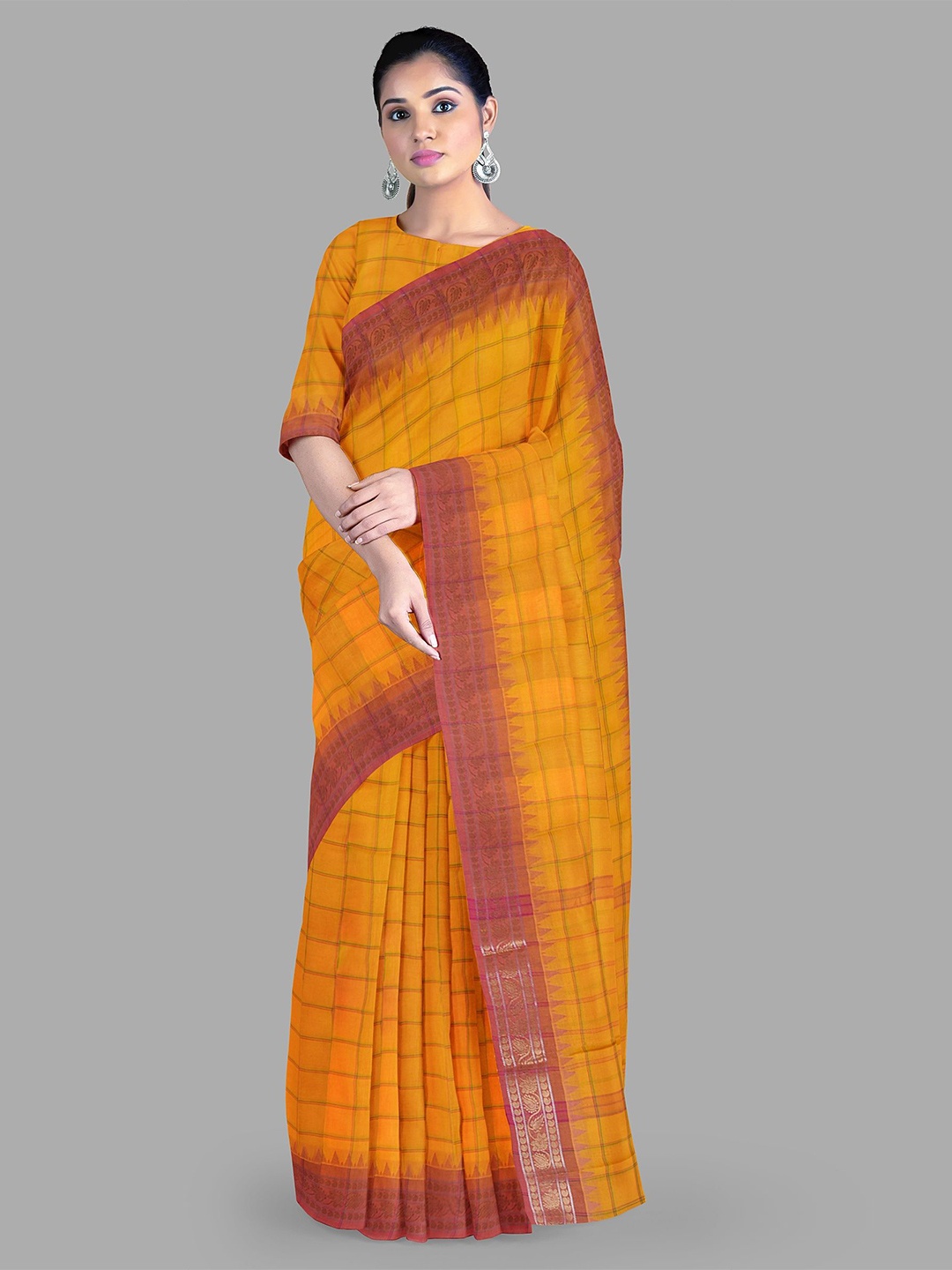 

The Chennai Silks Checked Pure Cotton Chettinad Saree, Yellow