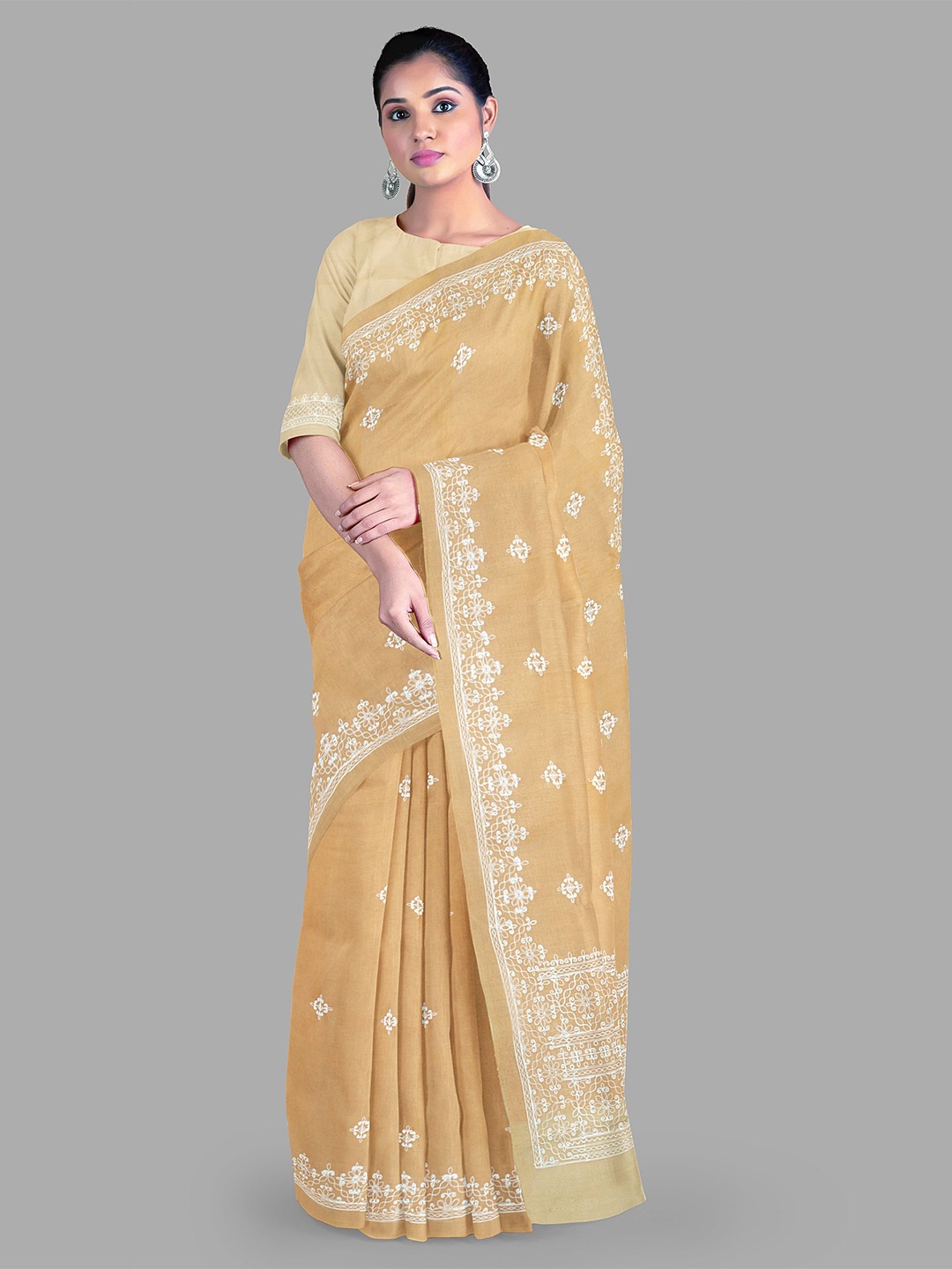 

The Chennai Silks Ethnic Motifs Embroidered Gadwal Saree, Brown